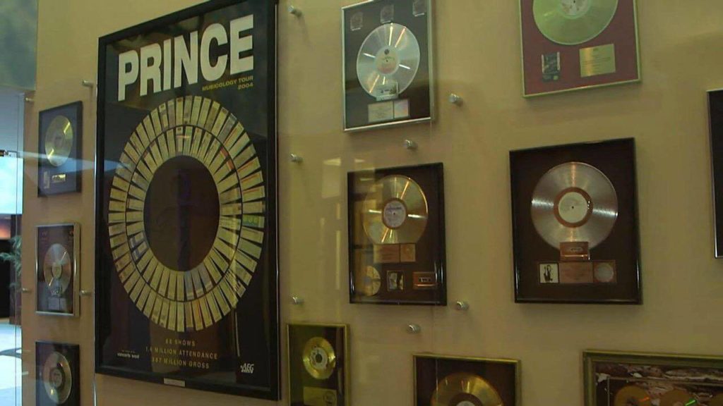Currently located in the main hallway to the lobby/atrium of Paisley Park.